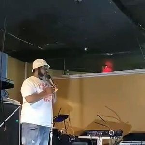 Meet your Posher, Jay